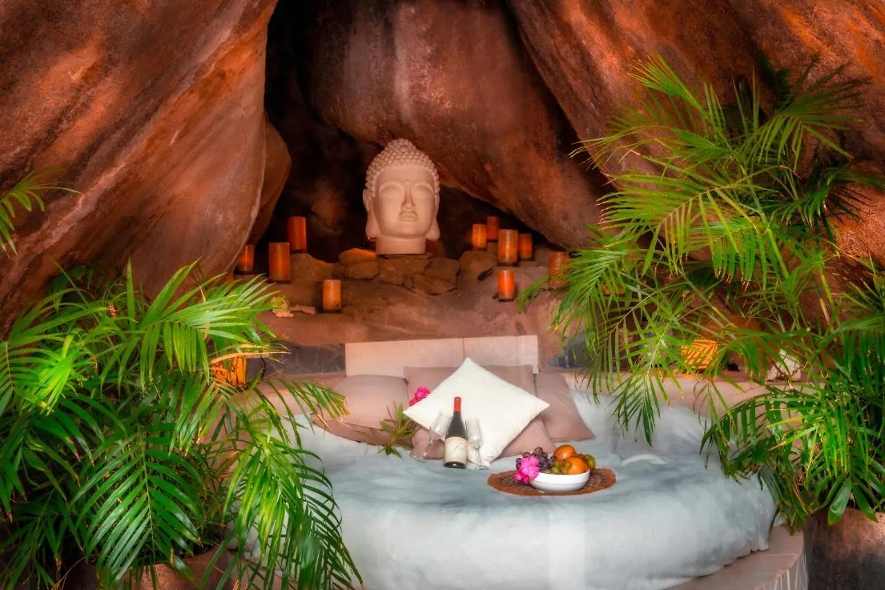 Villa Bali Retreat Aruba -2 Pools,Cinema,Yoga,Cave Noord 0*,  Aruba
